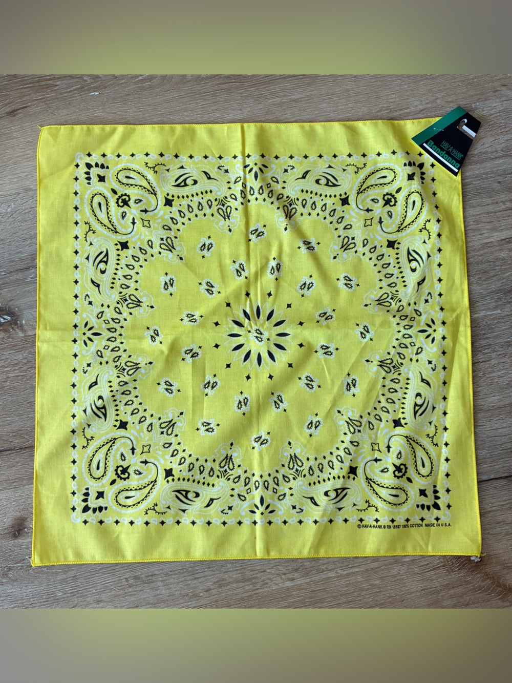 HAV-A-HANK Yellow Paisley Bandana 21”x21” New With Tags USA Made Cotton